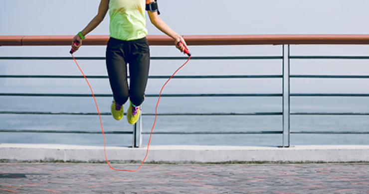 5 Best Jump Ropes of 2021 for Beginners and Workouts Featuring JAG Physical Therapy President & CEO John Gallucci